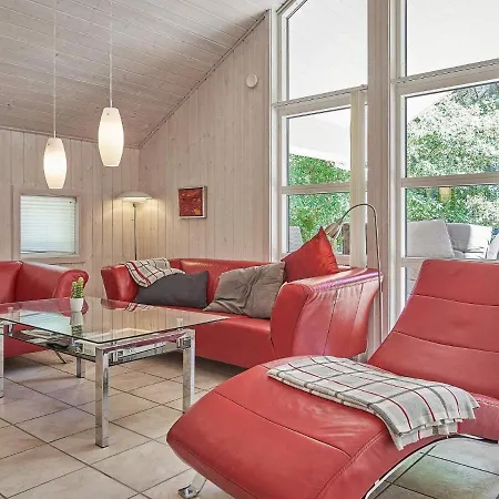 10 Person In Aakirkeby Holiday home Vester Somarken