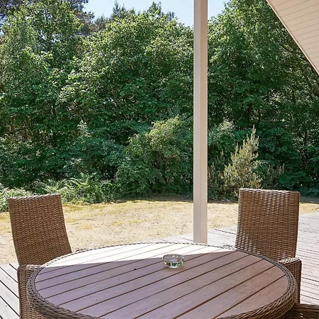 5 Star In Aakirkeby Vester Sømarken