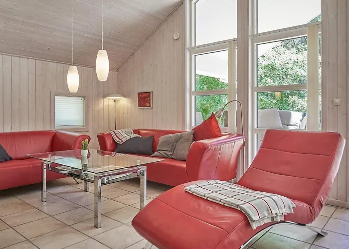 Luxury Retreat - By Traum Vester Somarken