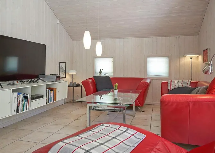 Luxury Retreat - By Traum